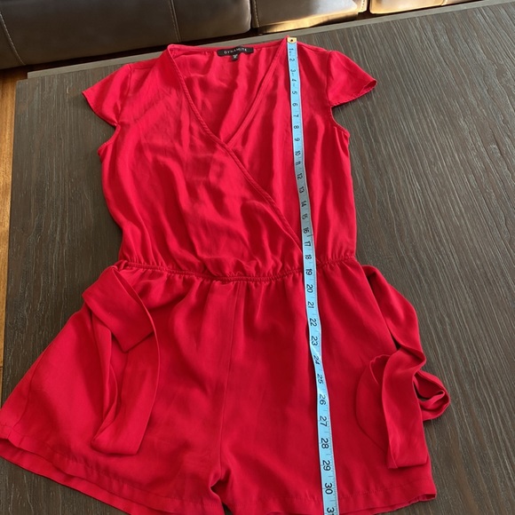 Dynamite ladies romper in gorgeous red color. Size extra small. - Picture 10 of 11